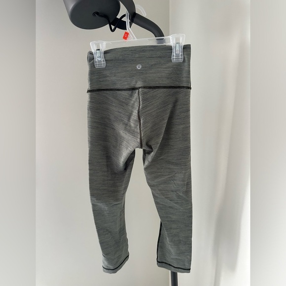 Lululemon Athletica Gray Leggings Modern Fit - Picture 4 of 9